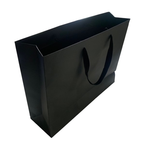 Large Black Luxury Bag – 420 x 380 x 110mm